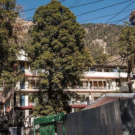 Moon Hotel Mallital, Near Nainital High Court Ngoại thất bức ảnh